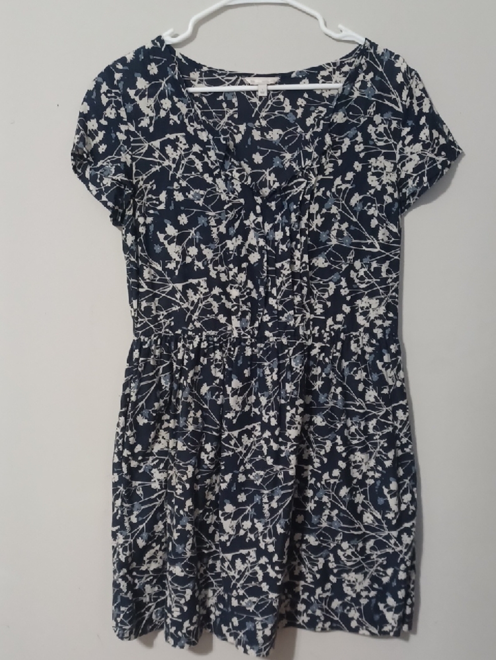 Gap Navy Blue Floral Short Sleeve All Cotton Midi Dress. Size Small. Like New